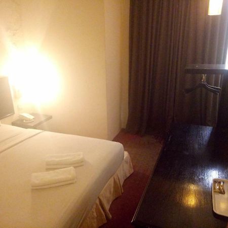 Hotel Sri Sutra Sunway Mentari Петалінг-Джая Екстер'єр фото